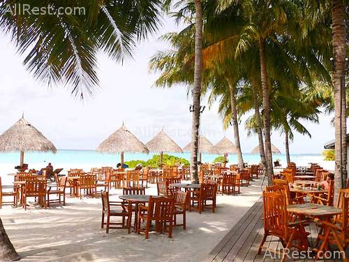 Sun Island Resort & Spa 13